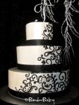 WEDDING CAKE 605